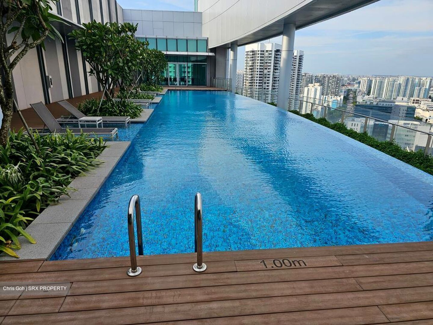 Arc 380 (D8), Office #495526691